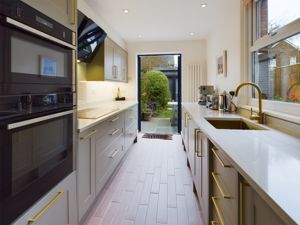 Kitchen doors open- click for photo gallery